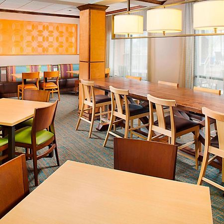 Fairfield Inn & Suites By Marriott San Antonio Seaworld / Westover Hills Экстерьер фото