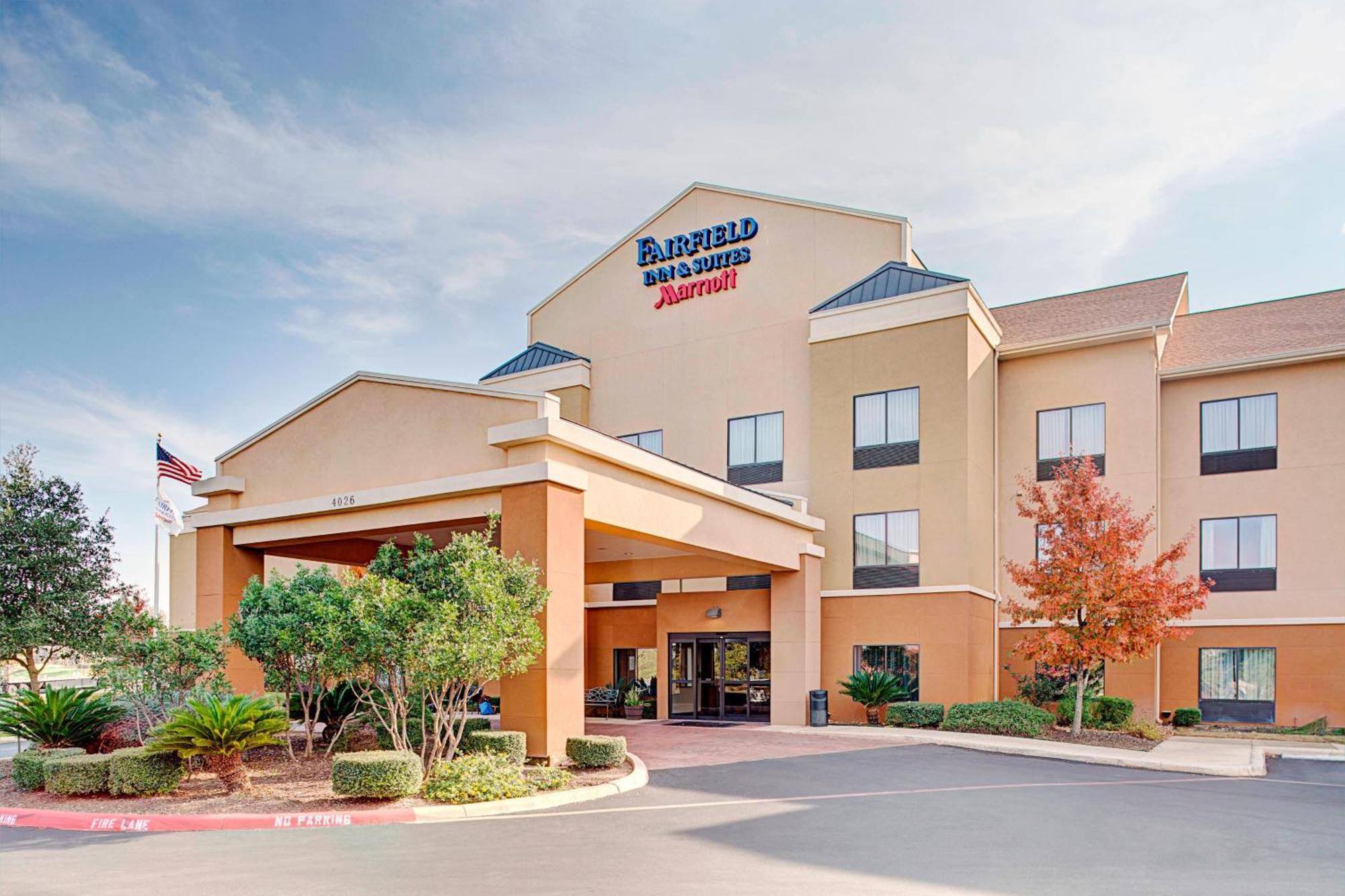 Fairfield Inn & Suites By Marriott San Antonio Seaworld / Westover Hills Экстерьер фото