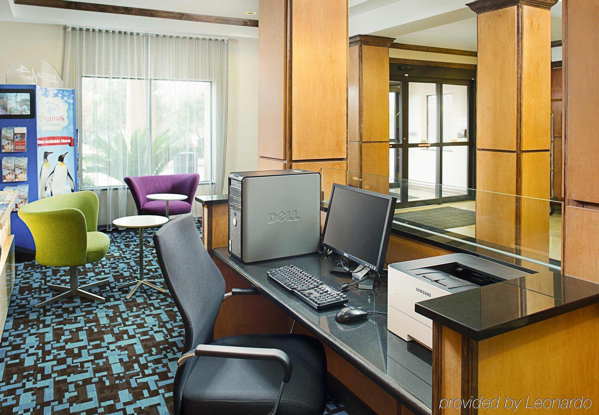 Fairfield Inn & Suites By Marriott San Antonio Seaworld / Westover Hills Экстерьер фото
