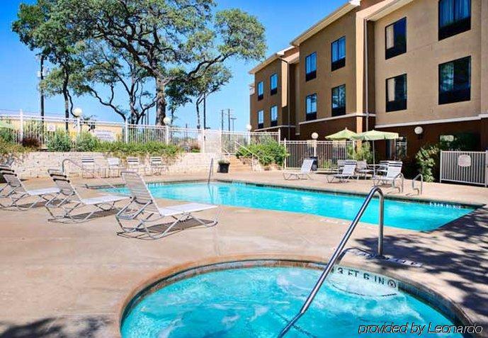 Fairfield Inn & Suites By Marriott San Antonio Seaworld / Westover Hills Экстерьер фото